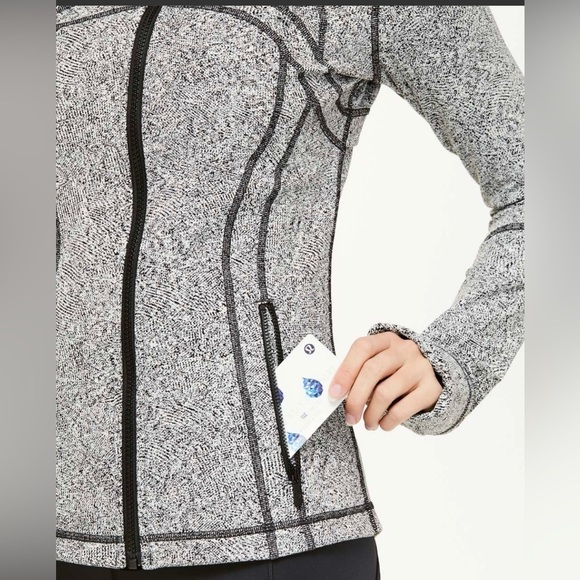 Lululemon Define Jacket Inverted Feathered Jacquard White Black - Picture 4 of 10